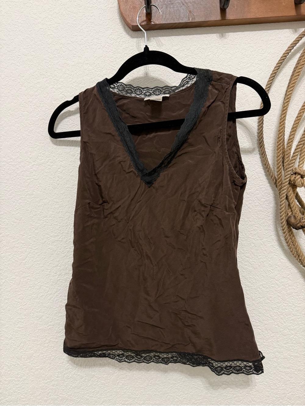 Harold's Brown Sleeveless Lace-Trim V-Neck Camisole